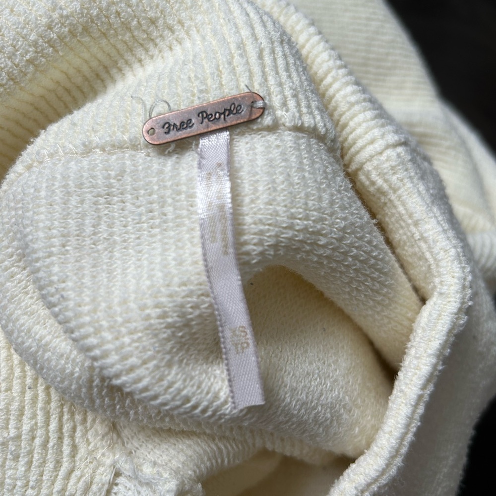 Free People Ottoman Sweater - Picture 4 of 7